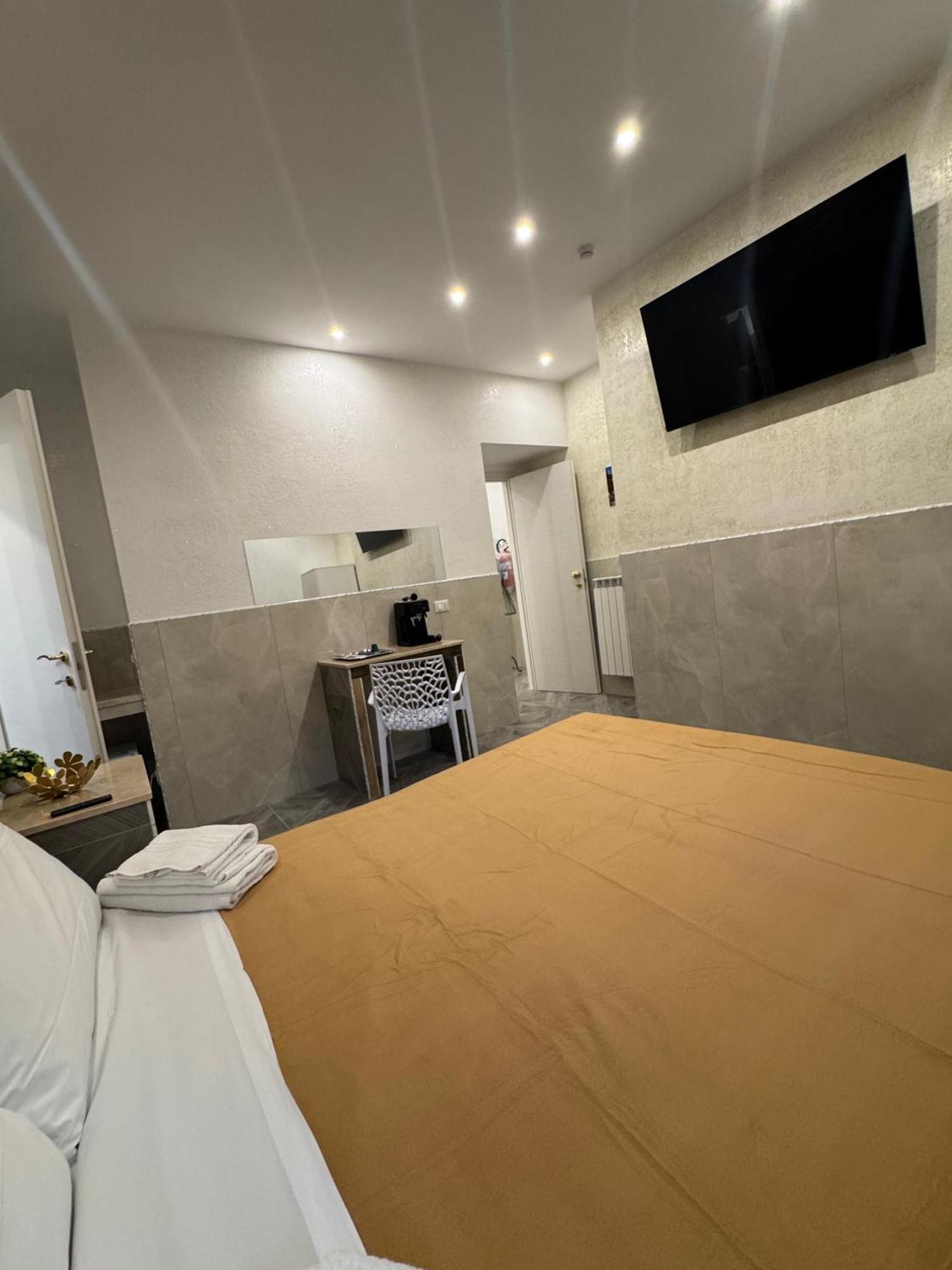 Luxor Eco Roma Casa E Appartamento Per Vacanze In Centro Piazza Bologna, Colosseo, Piazza Di Spagna, Vaticano, San Pietro, Sapienza, Fontana Di Trevi, Piazza Navona, Trastevere, Tiburtina, Termini, Aeroporto Exterior photo